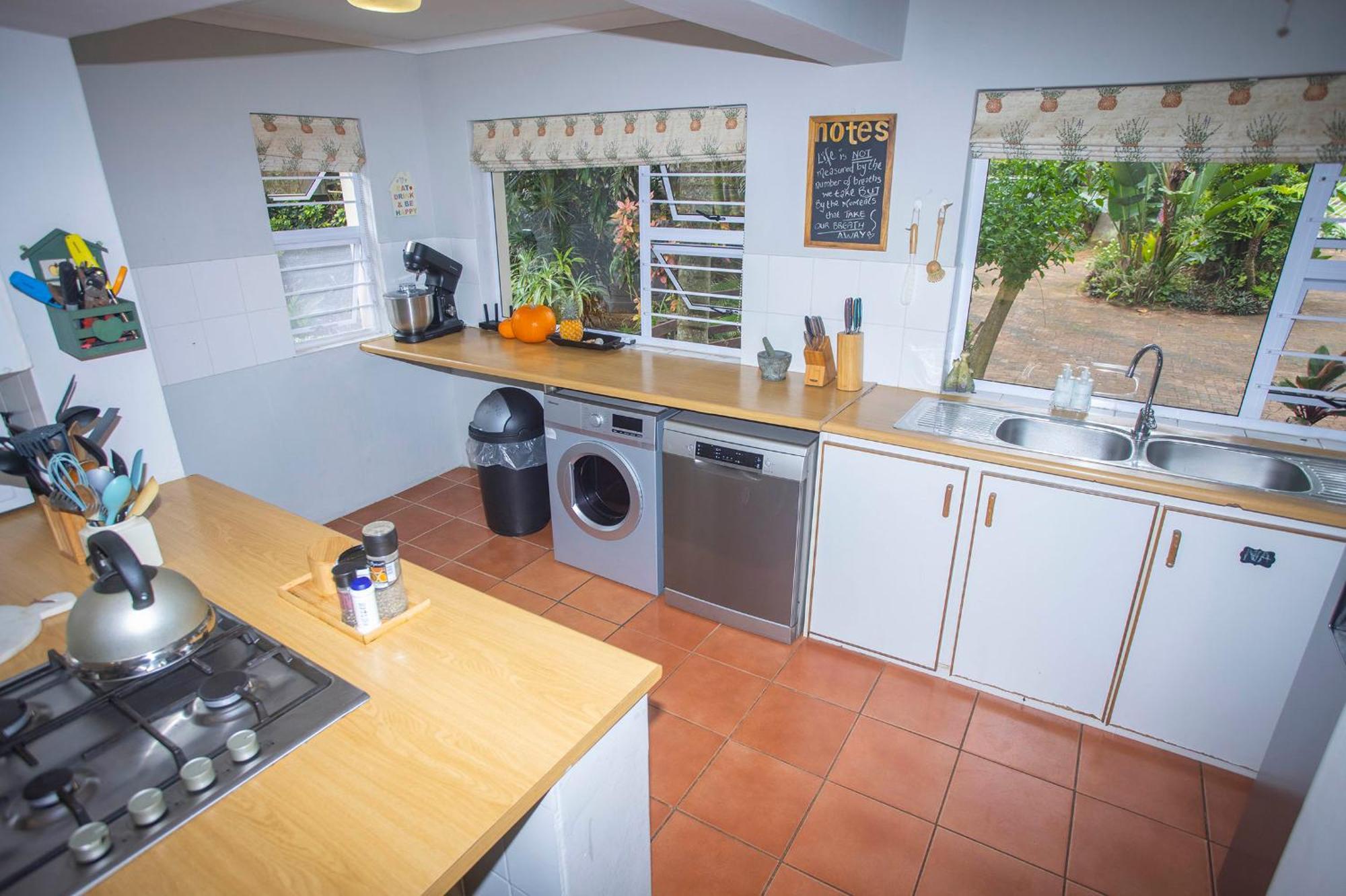 23 Ambleside Holiday Retreat By The Sea Port Shepstone Extérieur photo